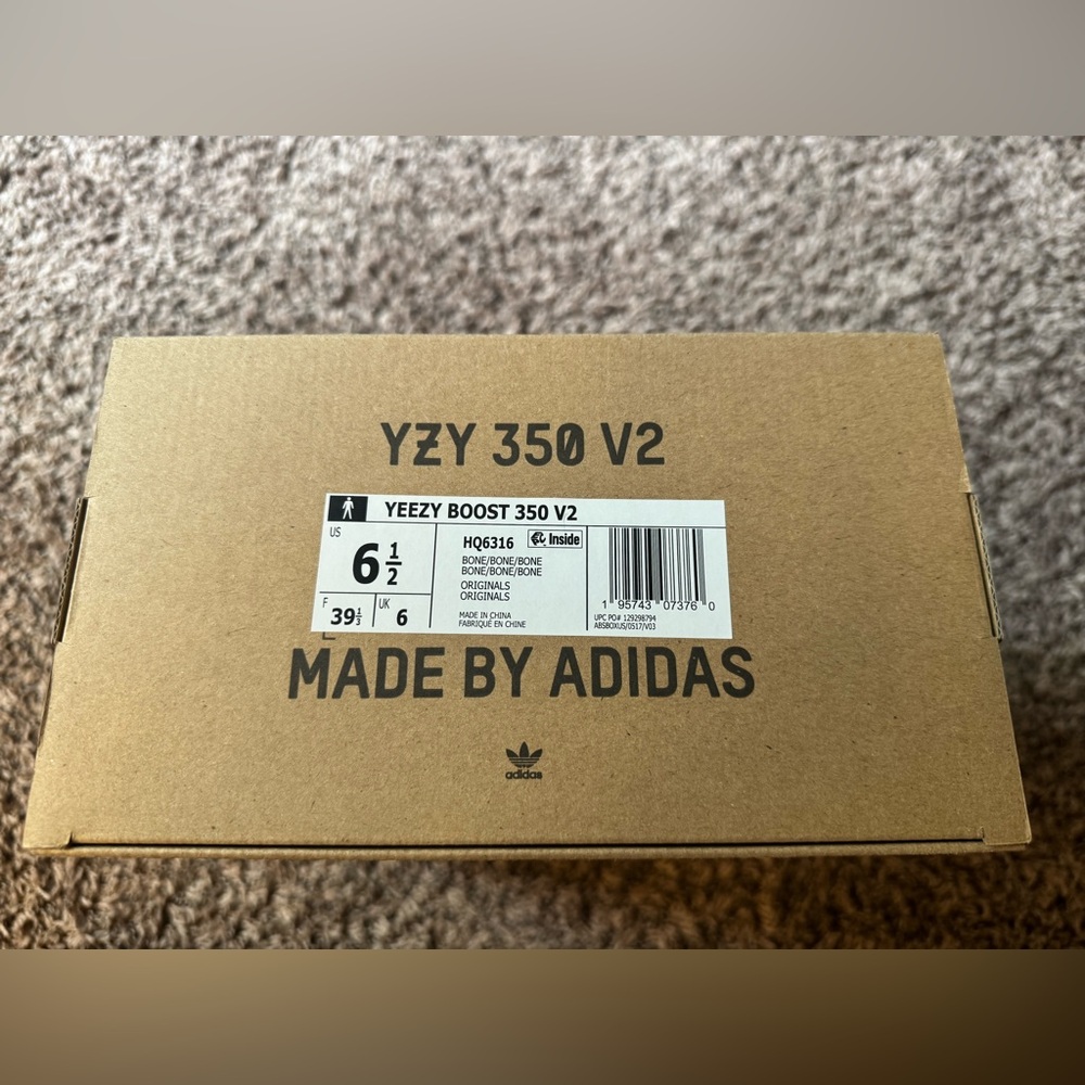 Adidas Yeezy Boost 350 V2 Bone White - Picture 7 of 9